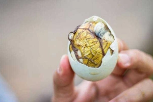 Ăn vặt Trứng Lộn