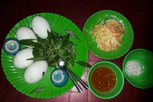 Ăn vặt Trứng Vịt Lộn - Tăng Bạt Hổ
