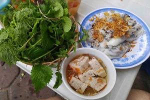 Ăn vặt Tuyết Thấn - Bánh Cuốn Nóng & Bún Thịt Nướng