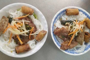 Ăn vặt Văn Lang - Bánh Mì, Bánh Ướt & Bún Thịt Nướng