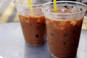 Ăn vặt Xe Nước Lề Đường