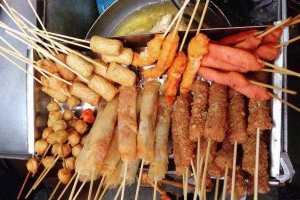 Ăn vặt Xiên Que Tự Chọn - Trường Tiểu Học Đại Yên