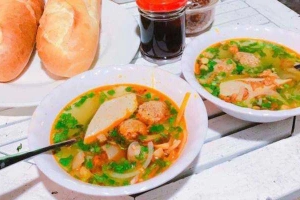 Ăn vặt Xíu Mại Nóng Đà Lạt
