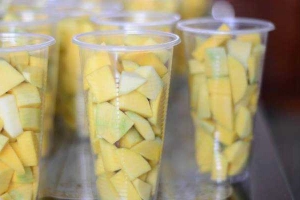 Ăn vặt Xoài Lắc - Bờ Sông Hoài