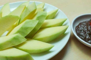 Ăn vặt Xoài Non Mắm Ruốc TH - Bùi Thị Xuân