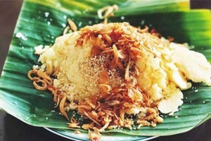 Ăn vặt Xôi Bà Già