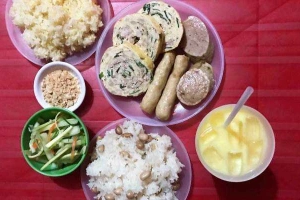 Ăn vặt Xôi Bà Nhung
