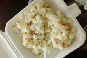 Ăn vặt Xôi Bắp Điện Biên Phủ