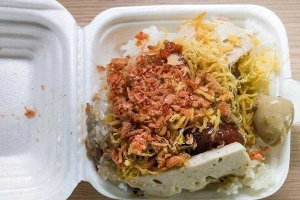 Ăn vặt Xôi Bình Dân - Trần Hưng Đạo