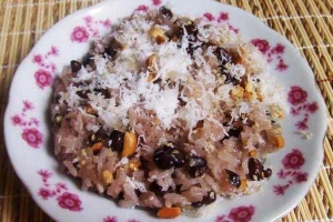 Ăn vặt Xôi Cá & Xôi Mè Bình Dân