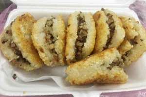 Ăn vặt Xôi Chiên Cô Hai