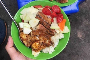 Ăn vặt Xôi Cô Sâm
