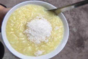 Ăn vặt Xôi Nóng & Cháo Đậu - Hàn Thuyên