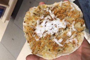 Ăn vặt Xôi Sầu Riêng & Bánh Giò