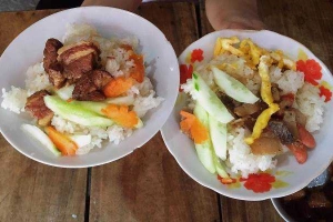 Ăn vặt Xôi Thịt Các Loại - Bãi Cháy