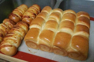 Ăn vặt Yến Ty - Bánh Mì & Bánh Bò
