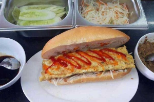 Ăn vặt Yêu Bánh Mì - Kim Đồng
