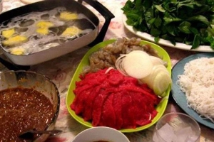 Quán Ăn Anh Ba Quán - Lẩu Bò Nhúng Dấm