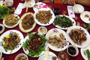 Ánh Dương - Món Ăn Ba Miền & Hải Sản Tươi Sống