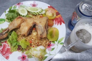 Quán Ăn Anh Minh - Cơm Gà Xối Mỡ
