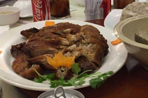 Ánh Nguyệt - Nhà Hàng Tiệc Cưới