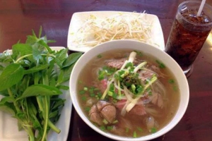 Quán Ăn Anh Tuấn - Phở Cồ Gia Truyền