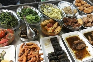 Quán Ăn Ánh Tuyết - Cơm & Bún