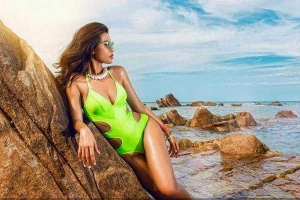 Aquamarine Swimwear - Công Viên Nước Đại Thế Giới