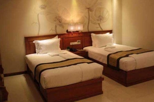 Âu Lạc Saigon Hotel