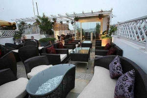 Avalon Cafe Lounge