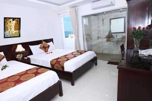 Azura Hotel