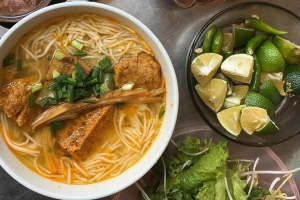 Quán Ăn Bà Anh - Bún Chả Cá