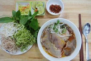 Quán Ăn Bà Bảy - Bún Bò Huế