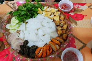 Quán Ăn Bà Boong Hàng Bè - Bún Các Loại
