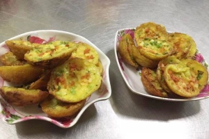 Quán Ăn Bà Chín - Bánh Xèo & Bánh Khọt