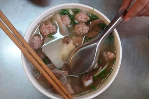 Bà Lan Béo - Cháo, Bún & Miến