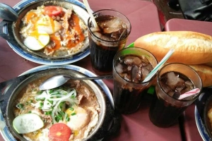 Quán Ăn Bà Mừng - Bánh Mì Ốp La & Bò Kho