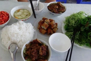 Bà Nhị - Bánh Cuốn Nóng & Bún Thịt Nướng