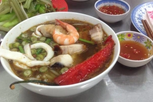 Quán Ăn Ba Nhỏ - Bún Bò & Bún Mắm