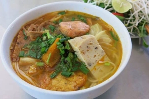 Quán Ăn Bà Sâm - Bún Chả Cá