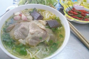 Quán Ăn Bà Sáu - Bún Bò & Cháo