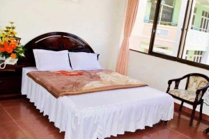 Bà Triệu Hotel