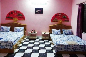 Ba Tư Guest House