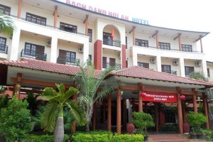 Bạch Đằng Hội An Hotel