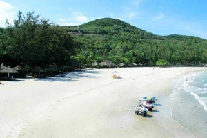 Bãi Biển Nhũ Tiên