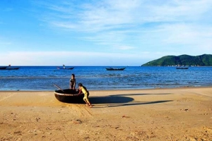 Bãi Biển Phú Diên