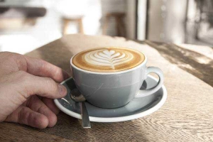 Ban Mai Cafe - Phạm Sư Mạnh