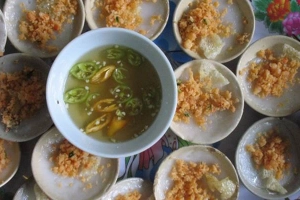 Quán Ăn Bánh Bèo Quơ - Lê Văn Sỹ