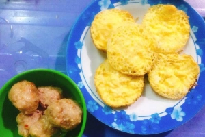 Quán Ăn Bánh Căn Cô Tư - Tháp Bà