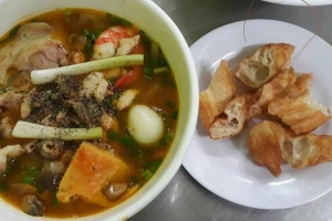 Quán Ăn Bánh Canh 24